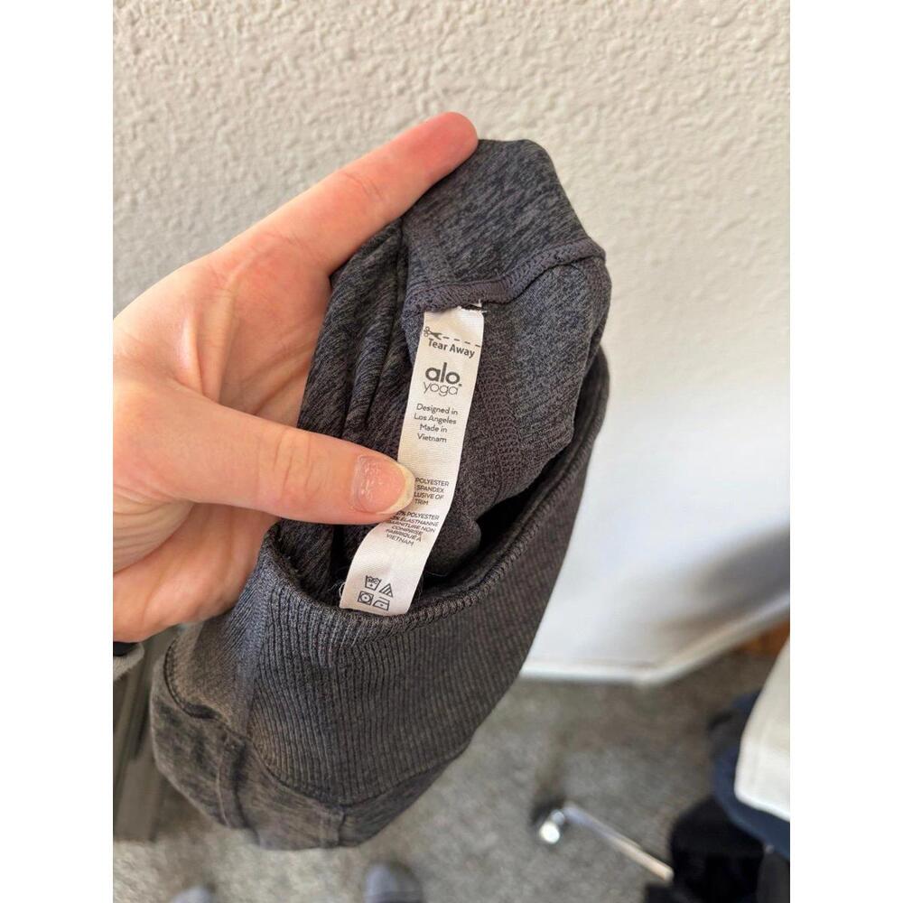 Alo Yoga alosoft lounge ribbed detail 7/8 leggings grey size S. No flaws - Picture 6 of 6